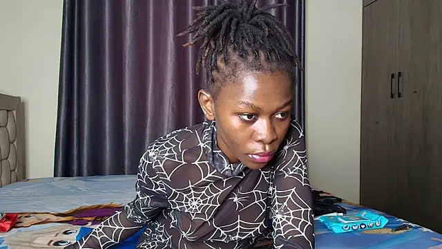 queen heather online show from January 2025 08:30:02 AM