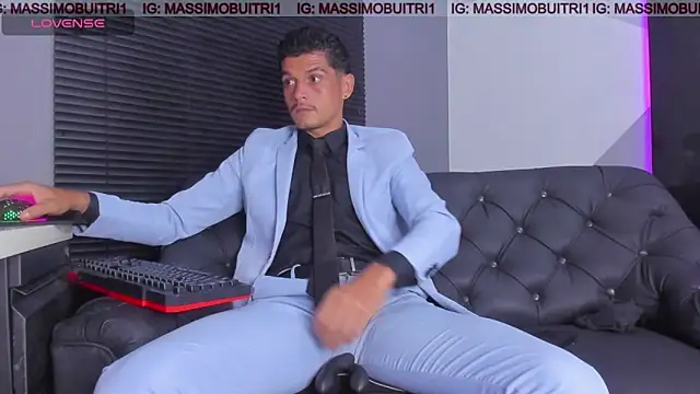 Snapshot of massimo_g chatting on April 2026 01:48:01 AM massimo g online show from April 2026 01:48:01 AM