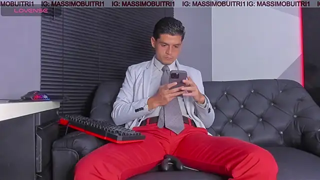 Snapshot of massimo_g chatting on May 2026 11:54:01 PM massimo g online show from May 2026 11:54:01 PM