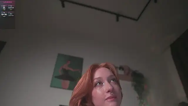 Snapshot of iara__mi chatting on November 2025 01:33:02 PM iara mi online show from November 2025 01:33:02 PM