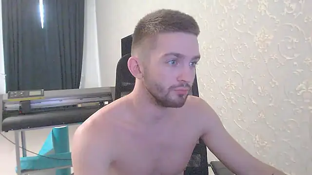 Marselle Laker online show from February 2025 11:10:02 AM