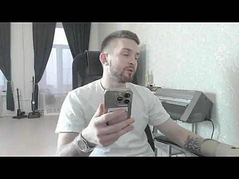 Marselle Laker online show from November 2025 11:35:01 AM