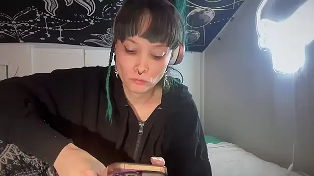 FRRANNKIE online show from January 2025 09:18:02 AM