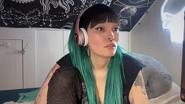 FRRANNKIE online show from February 2025 06:20:02 PM