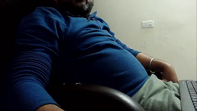 rentarob online show from January 2025 04:48:01 PM