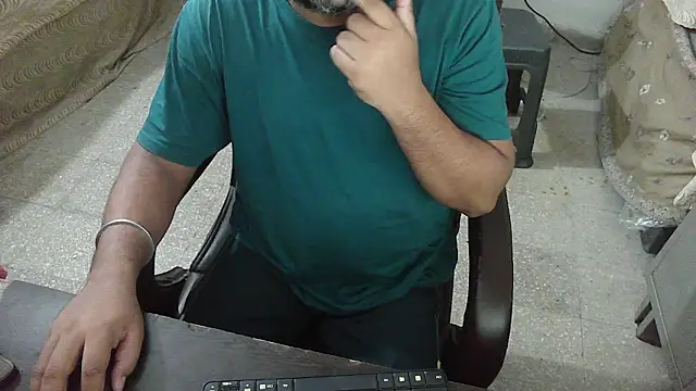 rentarob online show from September 2025 08:02:02 PM