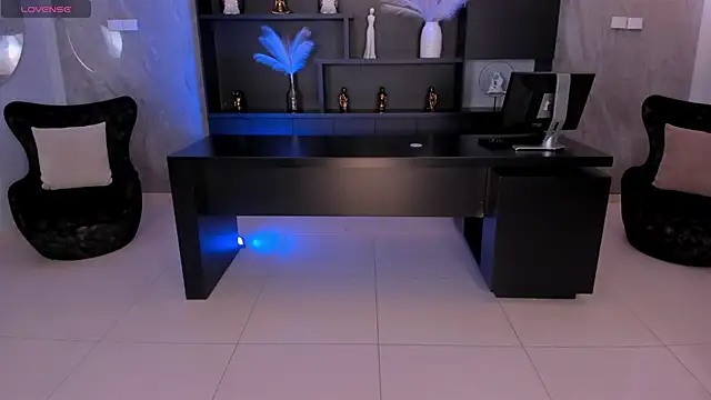 BiancaPierce online show from December 2025 01:29:02 PM