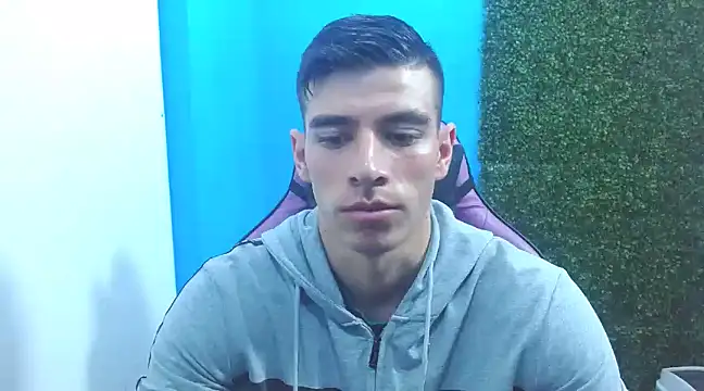 Snapshot of DEIBY_BABY chatting on December 2024 07:38:02 PM DEIBY BABY online show from December 2024 07:38:02 PM