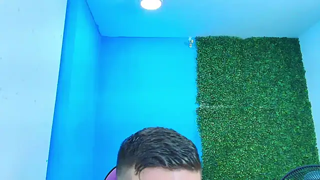 Snapshot of DEIBY_BABY chatting on February 2025 04:03:01 AM DEIBY BABY online show from February 2025 04:03:01 AM