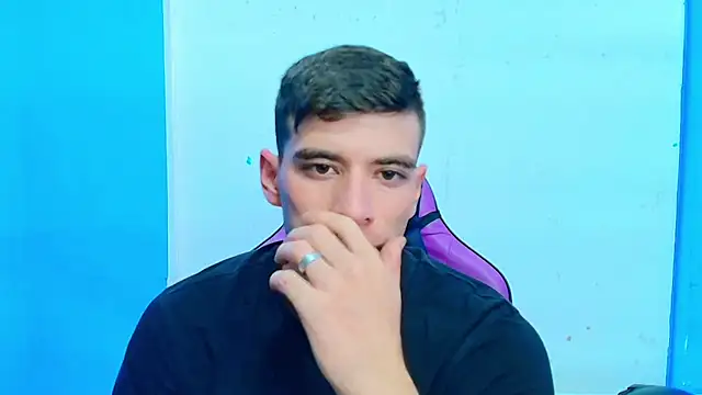 Snapshot of DEIBY_BABY chatting on February 2025 10:53:02 PM DEIBY BABY online show from February 2025 10:53:02 PM