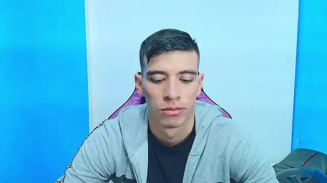 Snapshot of DEIBY_BABY chatting on March 2025 10:43:02 PM DEIBY BABY online show from March 2025 10:43:02 PM