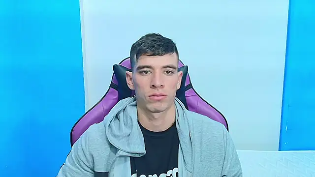 Snapshot of DEIBY_BABY chatting on March 2025 04:52:02 AM DEIBY BABY online show from March 2025 04:52:02 AM