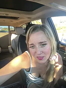 SkyelarSommer online show from December 2024 09:05:02 PM