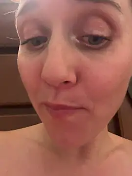 SkyelarSommer online show from March 2025 02:47:02 AM