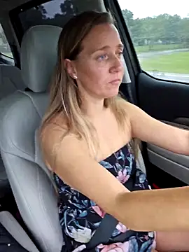 SkyelarSommer online show from October 2025 08:07:02 PM