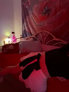 DominiqueX0 online show from February 2026 05:47:01 AM