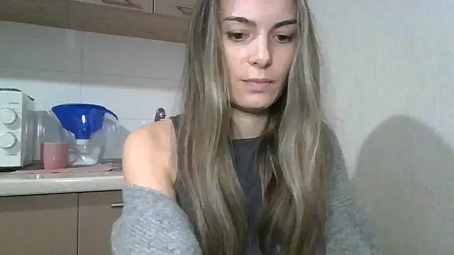 Snapshot of Carol-Rose chatting on December 2024 08:04:02 PM Carol-Rose online show from December 2024 08:04:02 PM