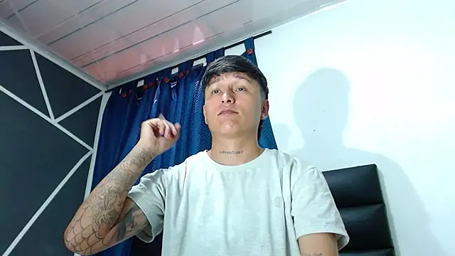 Tamarahryan online show from October 2025 01:20:01 PM