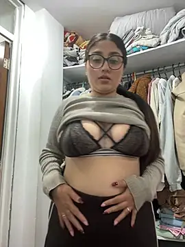 Snapshot of croftsmila chatting on February 2026 12:26:01 AM croftsmila online show from February 2026 12:26:01 AM