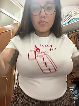 Snapshot of croftsmila chatting on February 2026 11:12:02 PM croftsmila online show from February 2026 11:12:02 PM