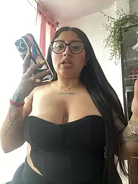 Snapshot of croftsmila chatting on February 2026 07:23:02 PM croftsmila online show from February 2026 07:23:02 PM