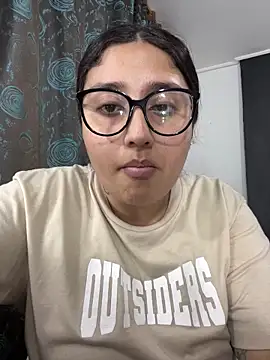 Snapshot of croftsmila chatting on February 2026 10:44:01 PM croftsmila online show from February 2026 10:44:01 PM