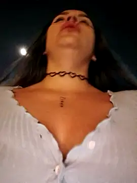 Snapshot of Misscata1106 chatting on December 2024 11:25:02 PM Misscata1106 online show from December 2024 11:25:02 PM