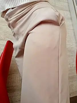 Snapshot of Misscata1106 chatting on February 2026 10:25:01 PM Misscata1106 online show from February 2026 10:25:01 PM