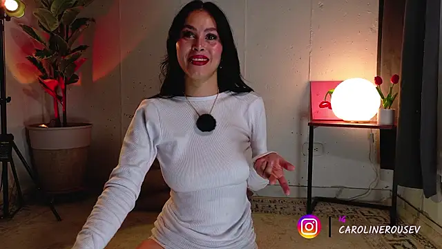 carolinerousev online show from February 2026 07:10:01 PM