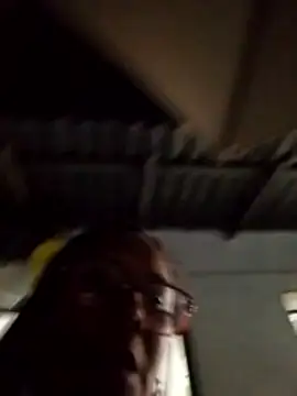 Snapshot of hannapasion chatting on February 2026 05:14:01 AM hannapasion online show from February 2026 05:14:01 AM