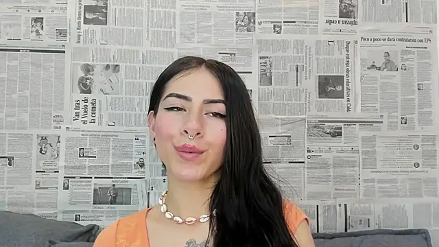 Snapshot of Mhelanny2 chatting on December 2024 10:45:02 AM Mhelanny2 online show from December 2024 10:45:02 AM