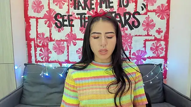 Snapshot of Mhelanny2 chatting on February 2025 11:48:01 PM Mhelanny2 online show from February 2025 11:48:01 PM