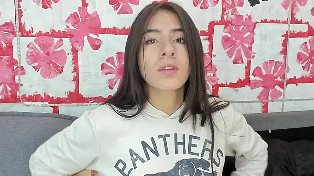 Snapshot of Mhelanny2 chatting on March 2025 11:25:02 AM Mhelanny2 online show from March 2025 11:25:02 AM