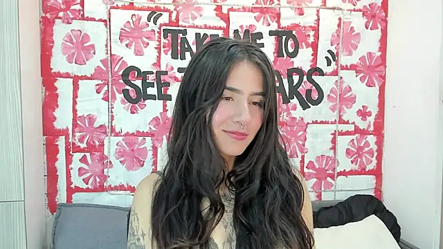 Snapshot of Mhelanny2 chatting on March 2025 09:43:01 AM Mhelanny2 online show from March 2025 09:43:01 AM