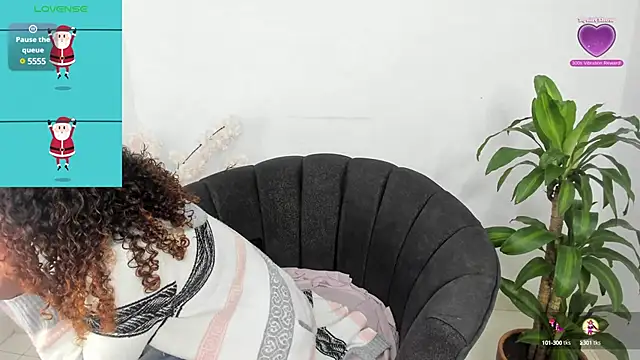 Snapshot of StefanyMiler chatting on January 2025 09:29:01 AM StefanyMiler online show from January 2025 09:29:01 AM