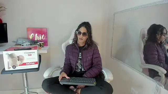 Snapshot of StefanyMiler chatting on March 2025 06:30:01 AM StefanyMiler online show from March 2025 06:30:01 AM