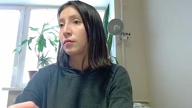 Snapshot of Sophi_Cute chatting on February 2025 08:15:02 AM Sophi Cute online show from February 2025 08:15:02 AM