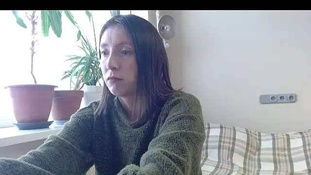 Snapshot of Sophi_Cute chatting on February 2025 02:12:01 PM Sophi Cute online show from February 2025 02:12:01 PM