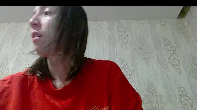 Snapshot of Sophi_Cute chatting on March 2025 03:54:02 AM Sophi Cute online show from March 2025 03:54:02 AM