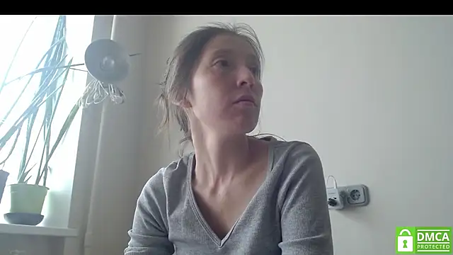 Snapshot of Sophi_Cute chatting on September 2025 09:21:02 AM Sophi Cute online show from September 2025 09:21:02 AM