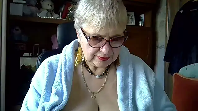 Snapshot of SweetCherry27 chatting on November 2025 06:23:01 AM SweetCherry27 online show from November 2025 06:23:01 AM
