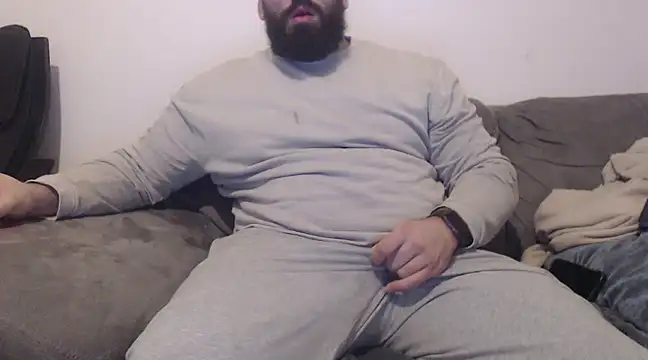 hugemachohandsome online show from February 2025 04:03:02 PM