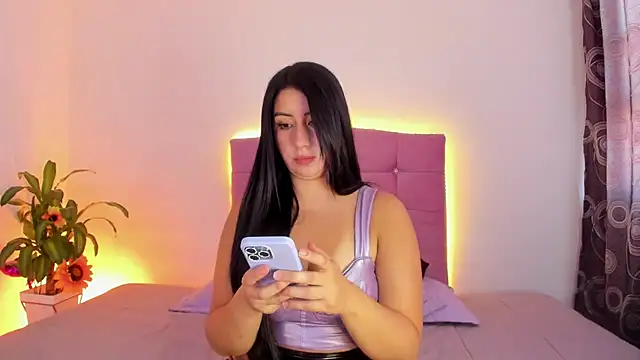 MarieLatex online show from March 2025 07:57:02 PM