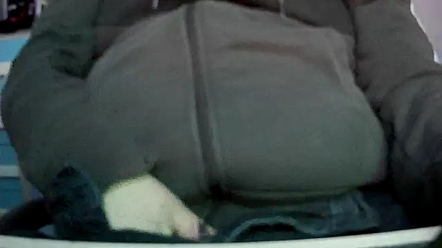 Snapshot of michele1500 chatting on November 2025 04:41:02 PM michele1500 online show from November 2025 04:41:02 PM