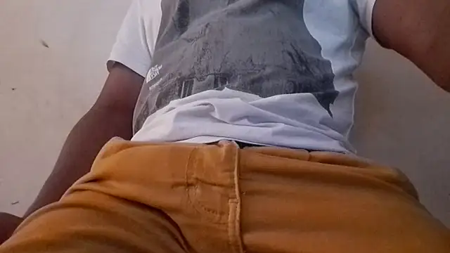 royblackbigpvt online show from November 2025 05:02:01 PM