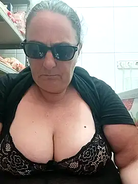 eroticjessitop online show from November 2025 04:53:02 PM