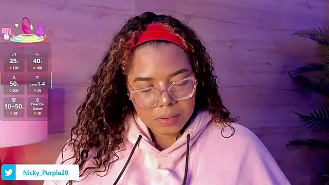 Snapshot of _nickypurple_ chatting on February 2025 12:04:02 PM nickypurple online show from February 2025 12:04:02 PM