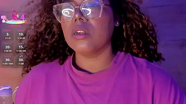 Snapshot of _nickypurple_ chatting on February 2025 12:03:02 PM nickypurple online show from February 2025 12:03:02 PM