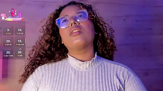 Snapshot of _nickypurple_ chatting on March 2025 12:06:02 PM nickypurple online show from March 2025 12:06:02 PM