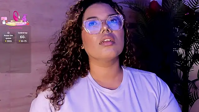 Snapshot of _nickypurple_ chatting on March 2025 12:03:01 PM nickypurple online show from March 2025 12:03:01 PM